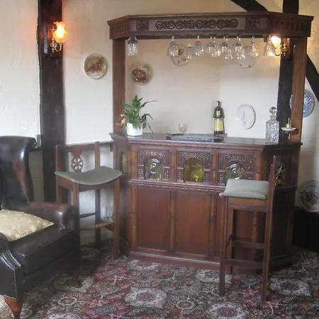 Wheelgate Bed and breakfast